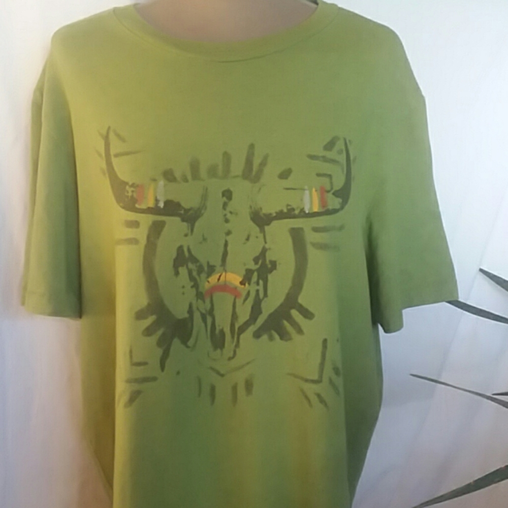 Western Design T Shirt Unisex.